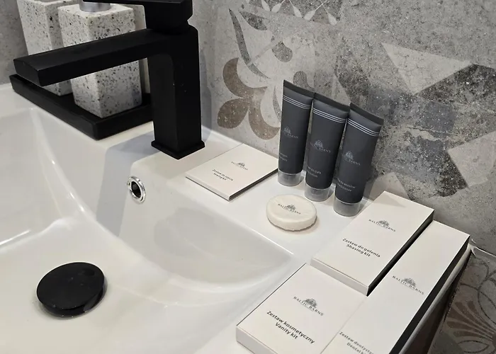 Baltic Barns Bura * Wytowno